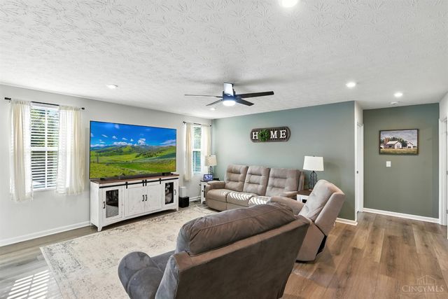 5714 Millbrook Drive, Middletown, OH 45042