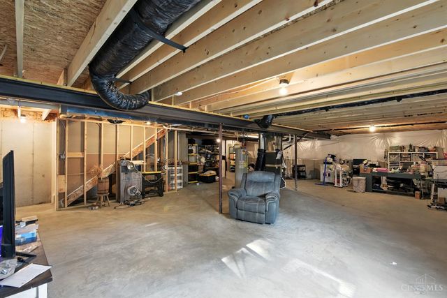 5714 Millbrook Drive, Middletown, OH 45042