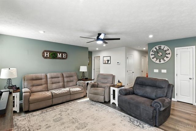 5714 Millbrook Drive, Middletown, OH 45042