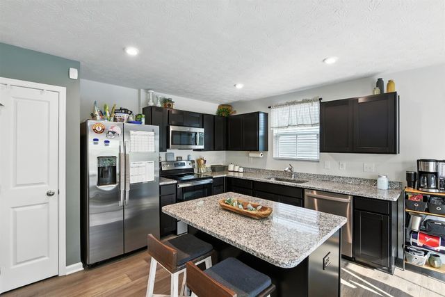 5714 Millbrook Drive, Middletown, OH 45042