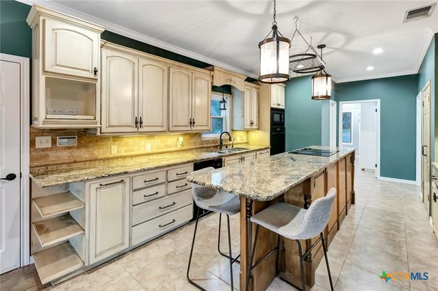 107 Masters Court, Victoria, TX 77904