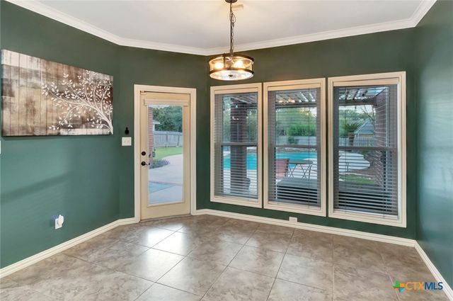 107 Masters Court, Victoria, TX 77904