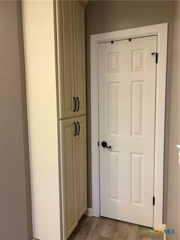 107 Masters Court, Victoria, TX 77904