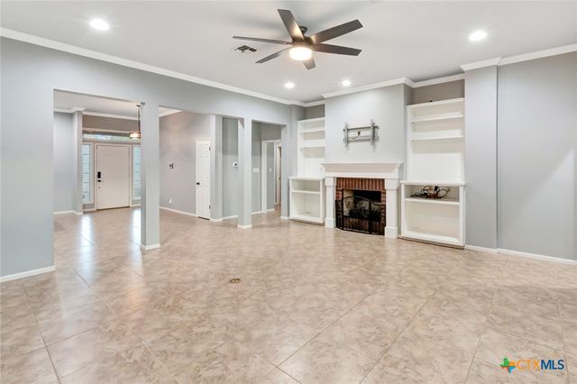 107 Masters Court, Victoria, TX 77904