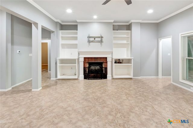 107 Masters Court, Victoria, TX 77904