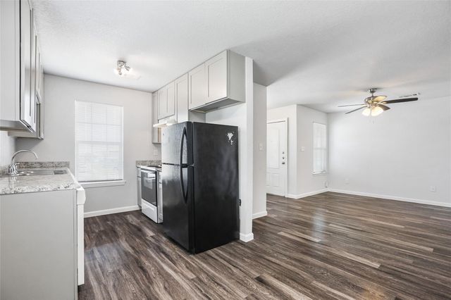 7415 VINTAGE HILLS DR A, Austin, TX 78723