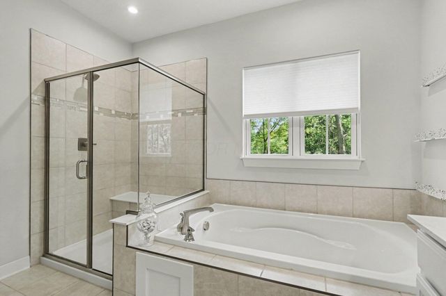 252 Arlington Drive, Pickerington, OH 43147