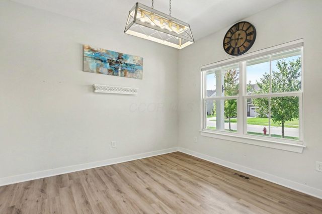 252 Arlington Drive, Pickerington, OH 43147