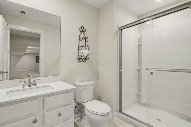 252 Arlington Drive, Pickerington, OH 43147