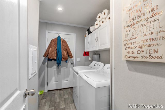 7204 E Grand River Avenue 253, Portland, MI 48875