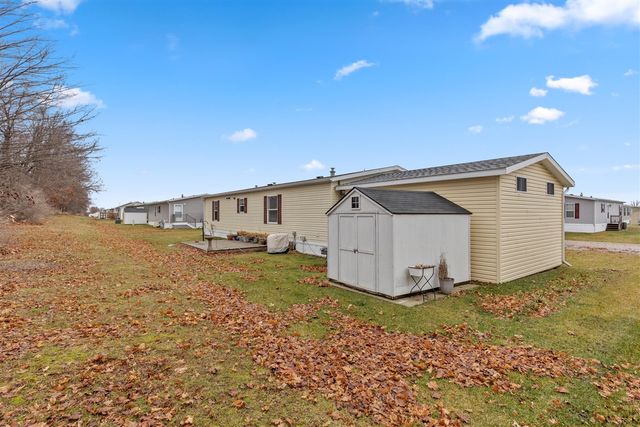 7204 E Grand River Avenue 253, Portland, MI 48875