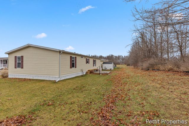 7204 E Grand River Avenue 253, Portland, MI 48875