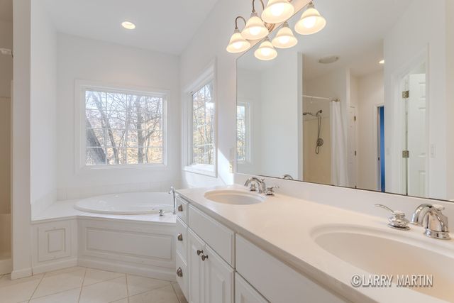 18486 W Spring Lake Road, Spring Lake, MI 49456