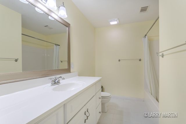 18486 W Spring Lake Road, Spring Lake, MI 49456