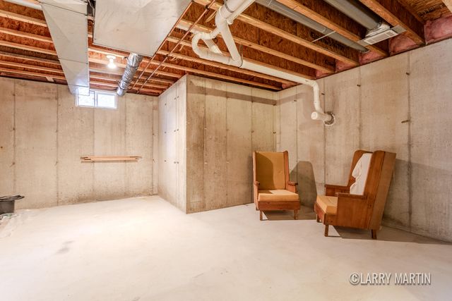 18486 W Spring Lake Road, Spring Lake, MI 49456