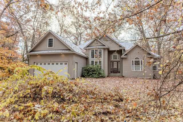 18486 W Spring Lake Road, Spring Lake, MI 49456