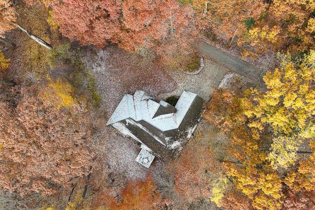 18486 W Spring Lake Road, Spring Lake, MI 49456