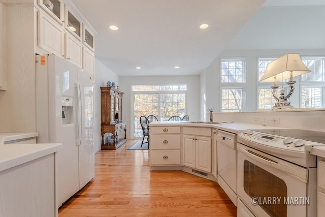 18486 W Spring Lake Road, Spring Lake, MI 49456