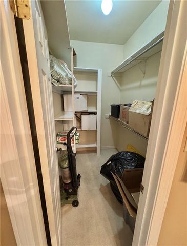 1429 Regency Oaks Drive E, Mobile, AL 36609