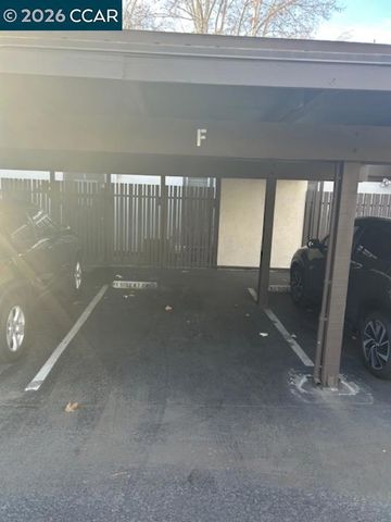 5451 Roundtree PL, Concord, CA 94521