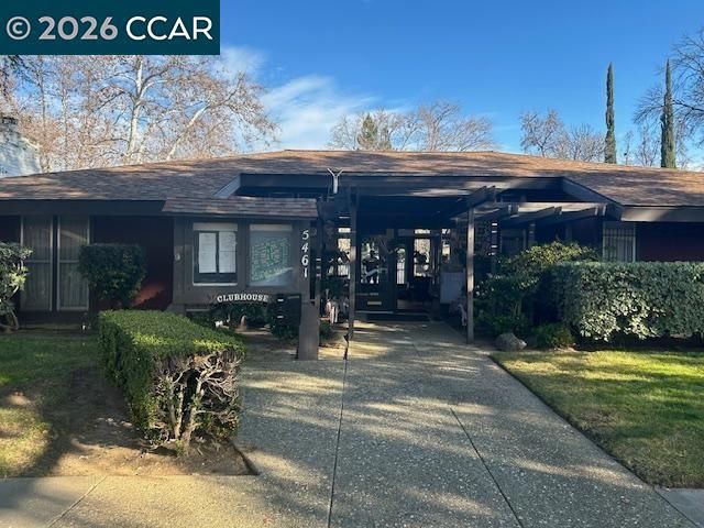 5451 Roundtree PL, Concord, CA 94521