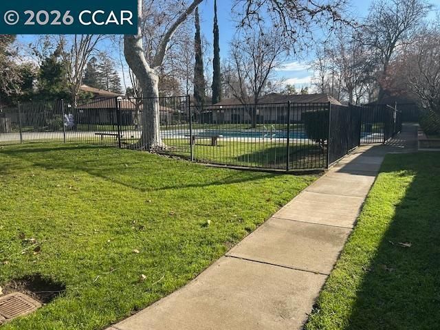 5451 Roundtree PL, Concord, CA 94521