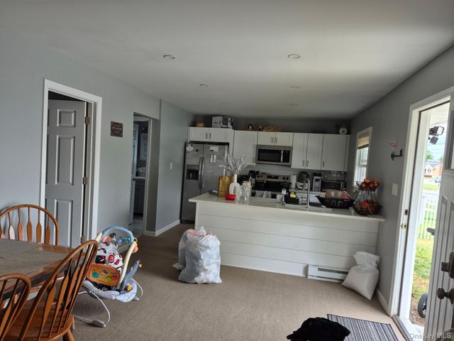 16 Pilot Street, Hempstead, NY 11550