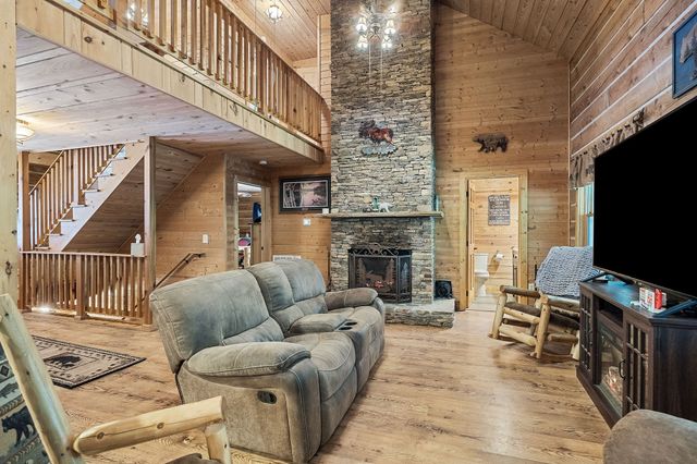 113 Allens Way, Crossville, TN 38572