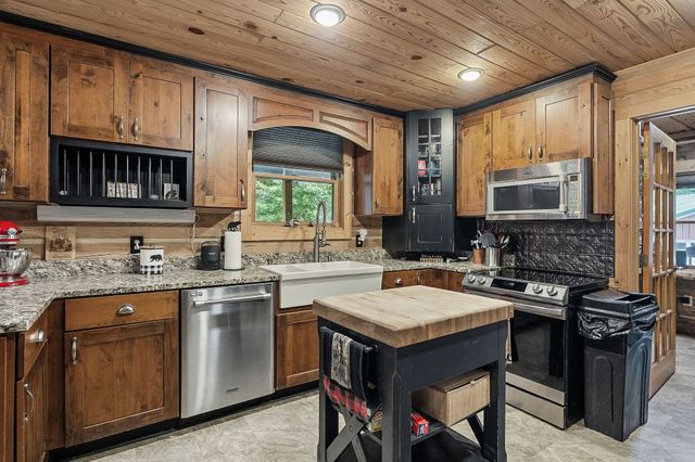 113 Allens Way, Crossville, TN 38572