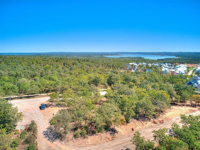 133 Lower Greenway, Carlton Landing, OK 74432