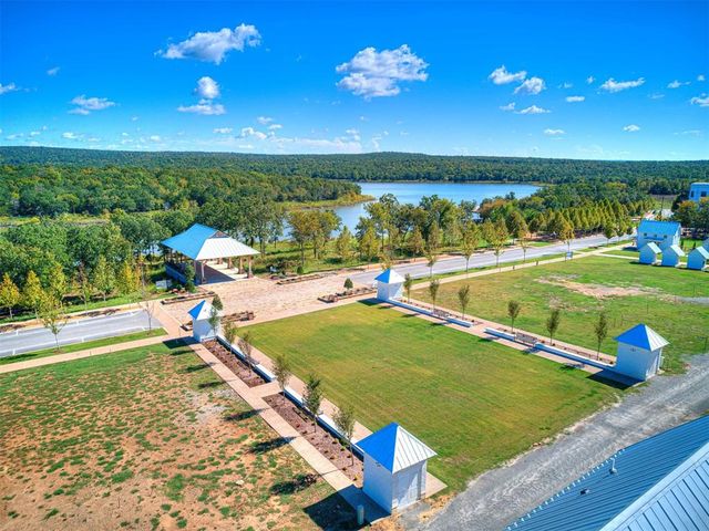 133 Lower Greenway, Carlton Landing, OK 74432