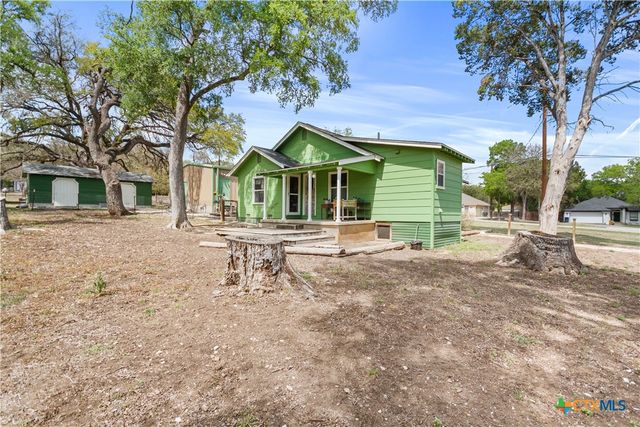 1035 Madeline Street, New Braunfels, TX 78132