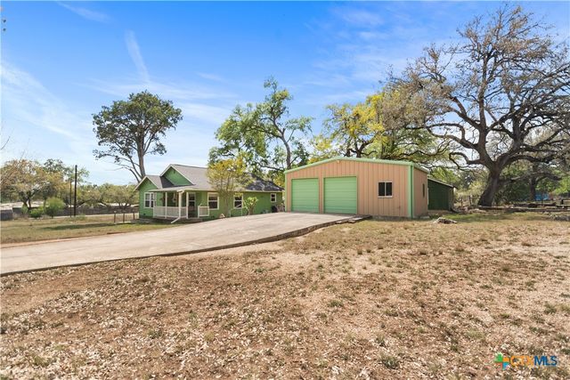 1035 Madeline Street, New Braunfels, TX 78132