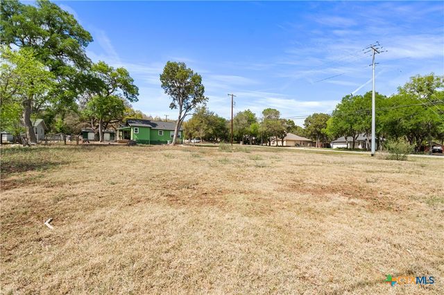 1035 Madeline Street, New Braunfels, TX 78132