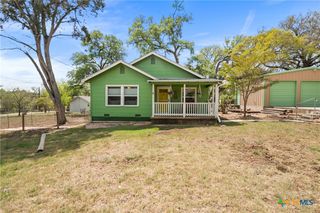 1035 Madeline Street, New Braunfels, TX 78132