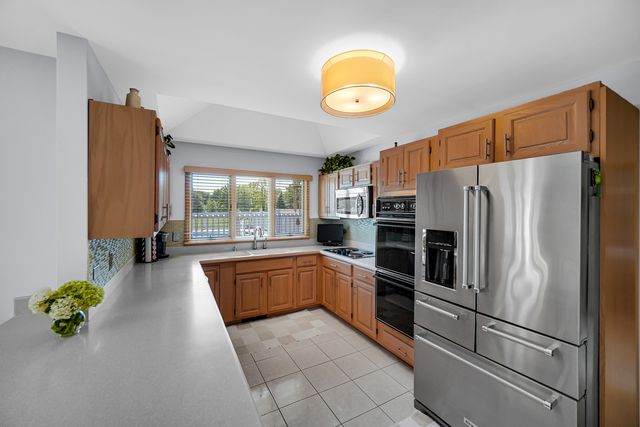 1809 185th Street, Lansing, IL 60438