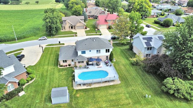 1809 185th Street, Lansing, IL 60438