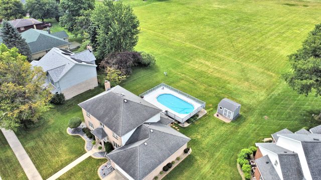 1809 185th Street, Lansing, IL 60438