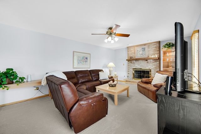 1809 185th Street, Lansing, IL 60438