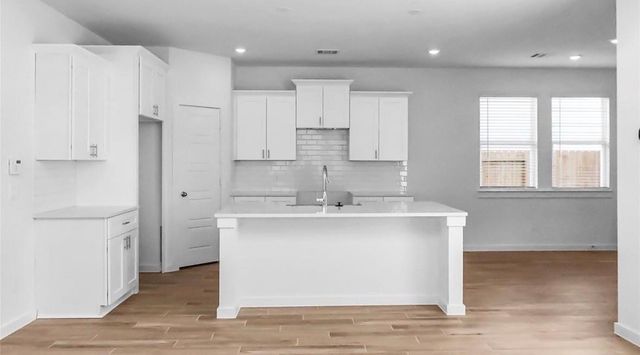 6634 Escondido Drive, Rosharon, TX 77583