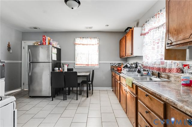 2138 Hill St, Petersburg, VA 23803