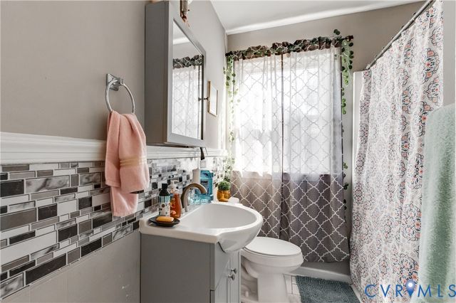 2138 Hill St, Petersburg, VA 23803