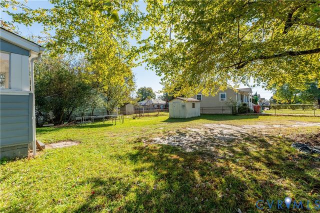 2138 Hill St, Petersburg, VA 23803