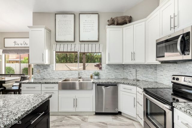 10468 E MISSION Lane, Scottsdale, AZ 85258