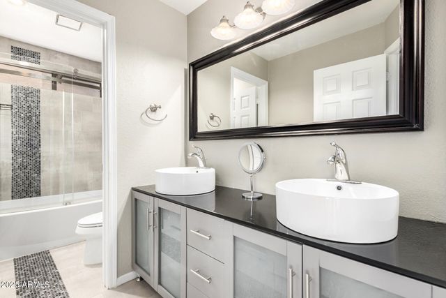 10468 E MISSION Lane, Scottsdale, AZ 85258