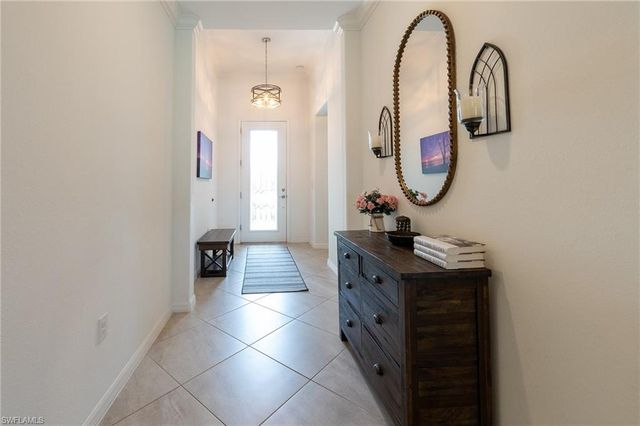 2155 Hamlin ST, Naples, FL 34120