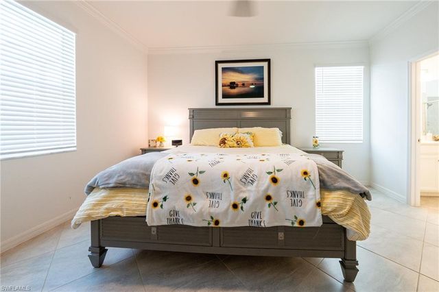 2155 Hamlin ST, Naples, FL 34120