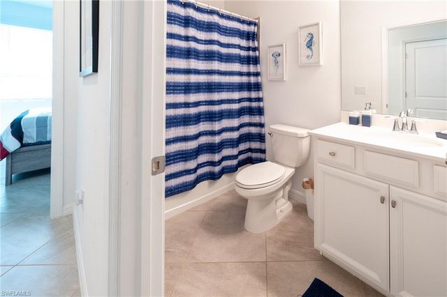 2155 Hamlin ST, Naples, FL 34120