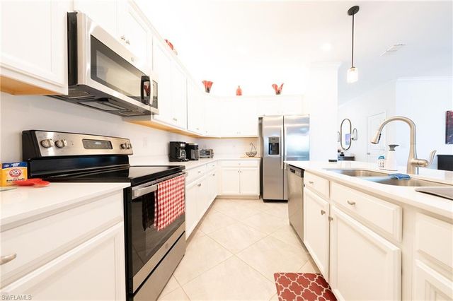 2155 Hamlin ST, Naples, FL 34120