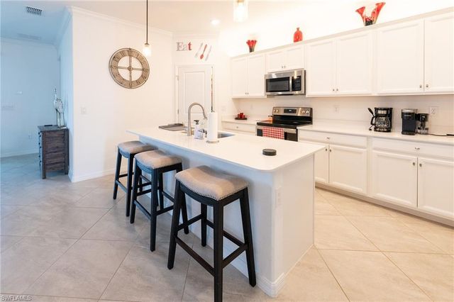 2155 Hamlin ST, Naples, FL 34120